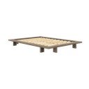 Brązowe łóżko dwuosobowe z litego drewna sosnowego ze stelażem 140x200 cm Japan – Karup Design
