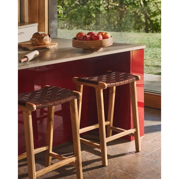 Hoker z imitacji skóry w naturalnym kolorze (wysokość siedziska 67 cm) Calixta – Kave Home-image-1