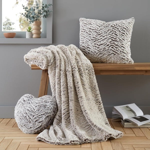 Poduszka dekoracyjna ze sztucznego futra 43x43 cm Wolf Faux Fur – Catherine Lansfield-image-3