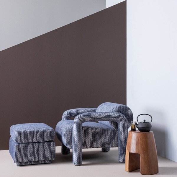 Szaroniebieski tapicerowany podnóżek Lou – WOOOD-image-3