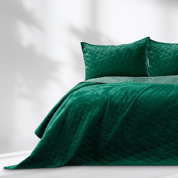 Zielona aksamitna narzuta pikowana 220x240 cm Laila – AmeliaHome