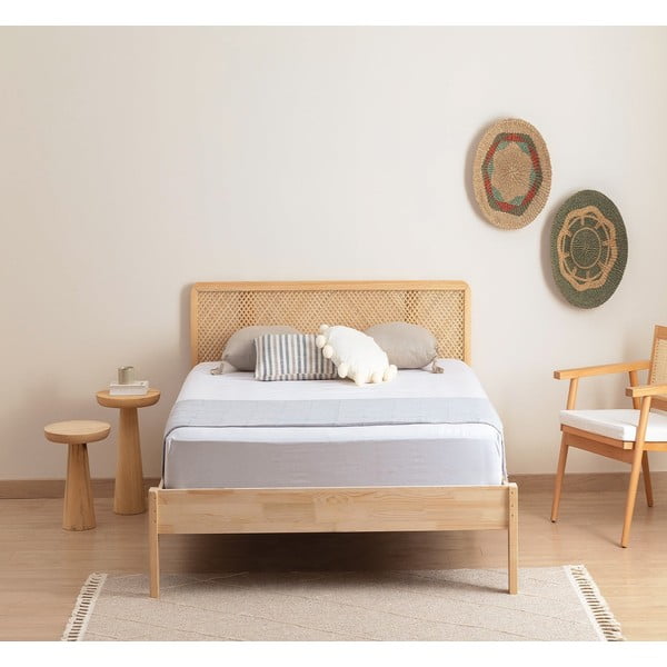 Łóżko jednoosobowe z litego drewna świerkowego ze stelażem 90x200 cm Izabelya – Kalune Design-image-2