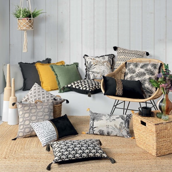 Poduszka dekoracyjna 45x45 cm Vanina – douceur d'intérieur-image-1