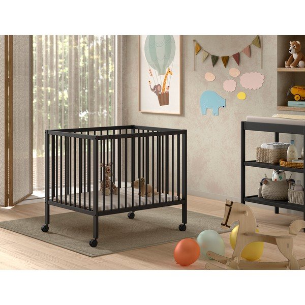 Antracytowy kojec dla dzieci z litego drewna bukowego z regulowaną wysokością/na kółkach 95x75 cm Dino – Vipack-image-1