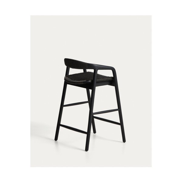 Czarny hoker z podłokietnikami z litego drewna dębowego (wysokość siedziska 65 cm) Derile – Kave Home-image-2