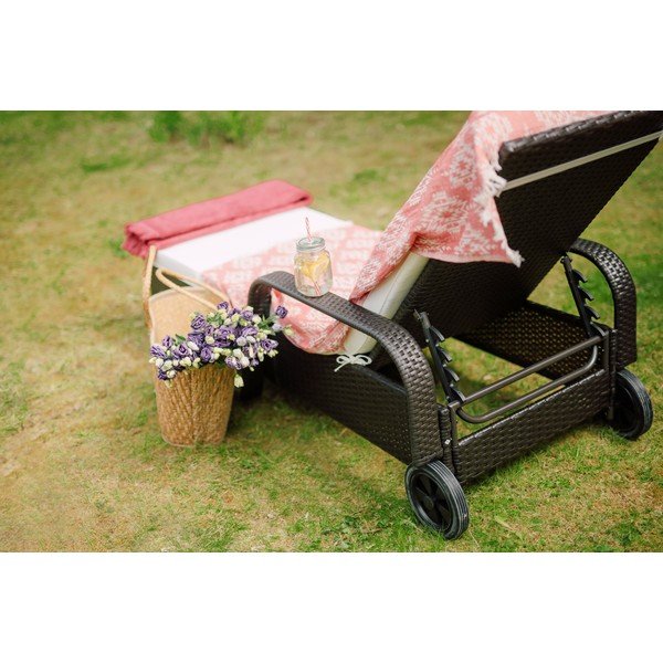 Leżak ogrodowy ze sztucznego rattanu Timpana Sun-image-1