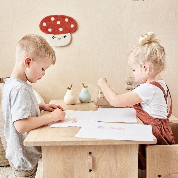 Miętowy silikonowy kubek dla dzieci Pear – OYOY Mini-image-2