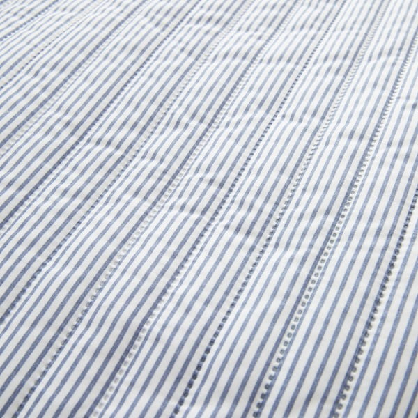 Niebieska narzuta pikowana 220x230 cm Stripe – Catherine Lansfield-image-3