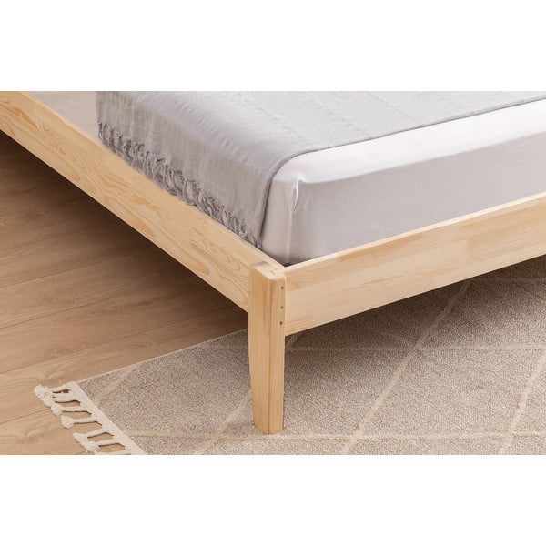 Łóżko dwuosobowe z litego drewna świerkowego ze stelażem 140x200 cm Izabelya – Kalune Design-image-4