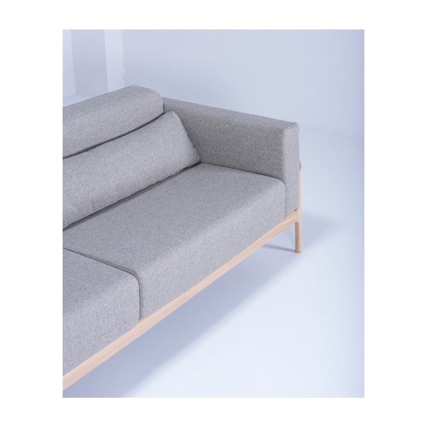 Szara sofa z konstrukcją z litego drewna dębowego Gazzda Fawn Plus, 240 cm-image-2