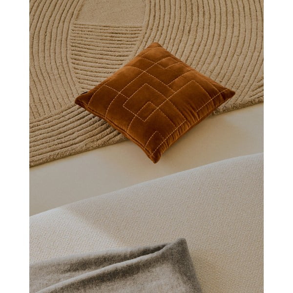 Aksamitna poszewka na poduszkę 45x45 cm Prila – Kave Home-image-1
