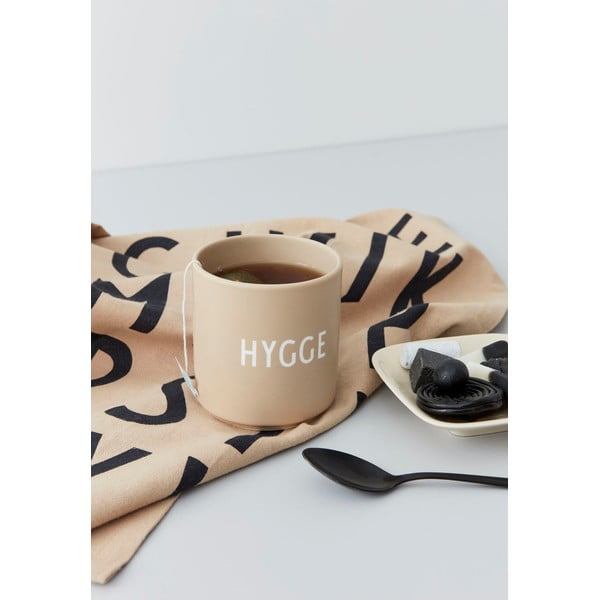 Beżowy porcelanowy kubek 300 ml Hygge – Design Letters-image-2
