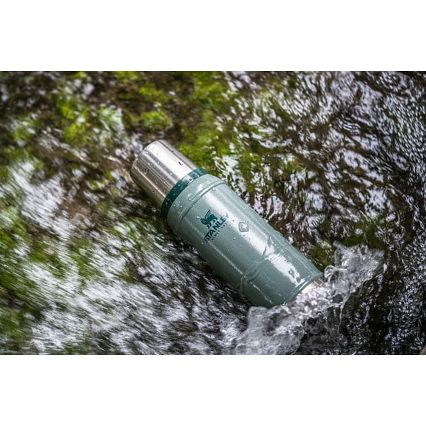 Zielony termos ze stali nierdzewnej 750 ml Legendary Classic Hammer Tone Green – Stanley-image-1