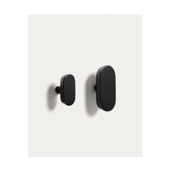 Czarne ścienne haczyki zestaw 2 szt. z litego drewna bukowego Arely – Kave Home-image-4