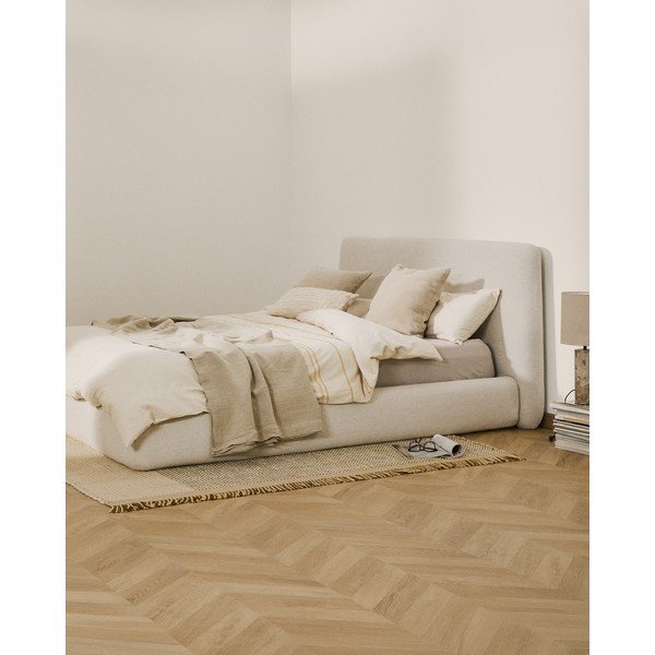 Beżowe tapicerowane łóżko dwuosobowe bez stelaża 180x200 cm Martina – Kave Home-image-1