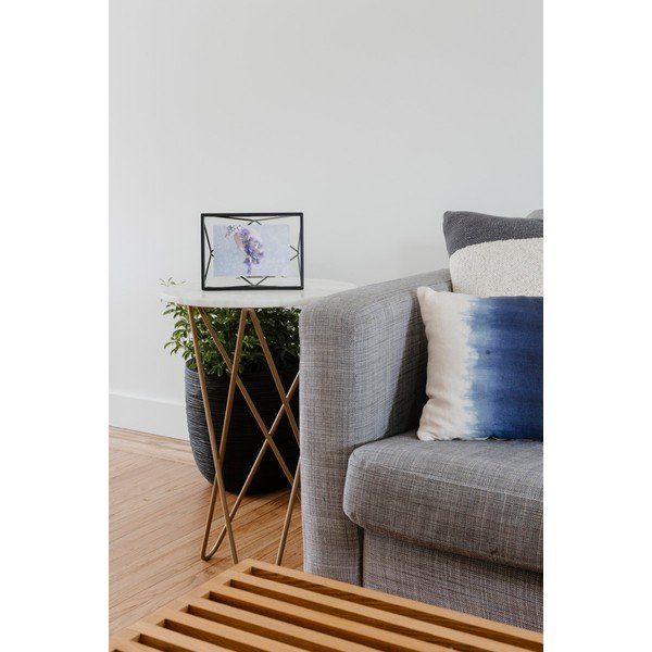 Czarna metalowa ramka stojąca/ścienna 20x15 cm Prisma – Umbra-image-3