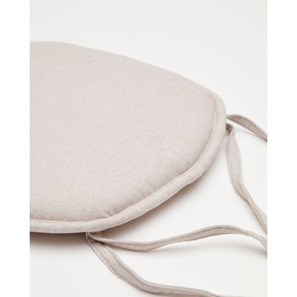 Poduszka na krzesło z mikrowłókna 43x43 cm Romane – Kave Home-image-2