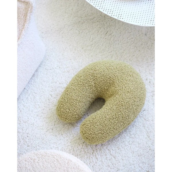 Zielona poduszka na sofę dziecięcą z materiału bouclé U – Wigiwama-image-4