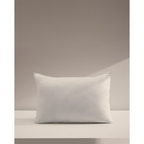 Poduszka 50x80 cm Fluff – Kave Home-image-1