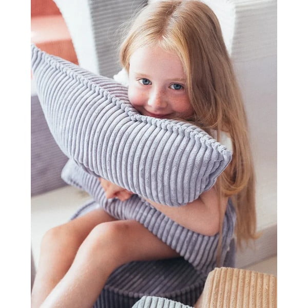 Niebieska sztruksowa poduszka na sofę dziecięcą Bolster – Wigiwama-image-2