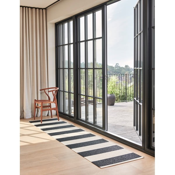 Czarno-biały chodnik odpowiedni na zewnątrz 70x225 cm Bob Black Vanilla – Pappelina-image-1