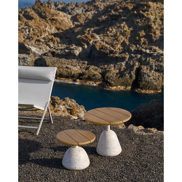 Biało-naturalny okrągły stolik z blatem z drewna akacjowego ø 55 cm Saura – Kave Home-image-1