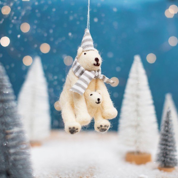 Figurka świąteczna Polar Bear – Sass & Belle-image-1