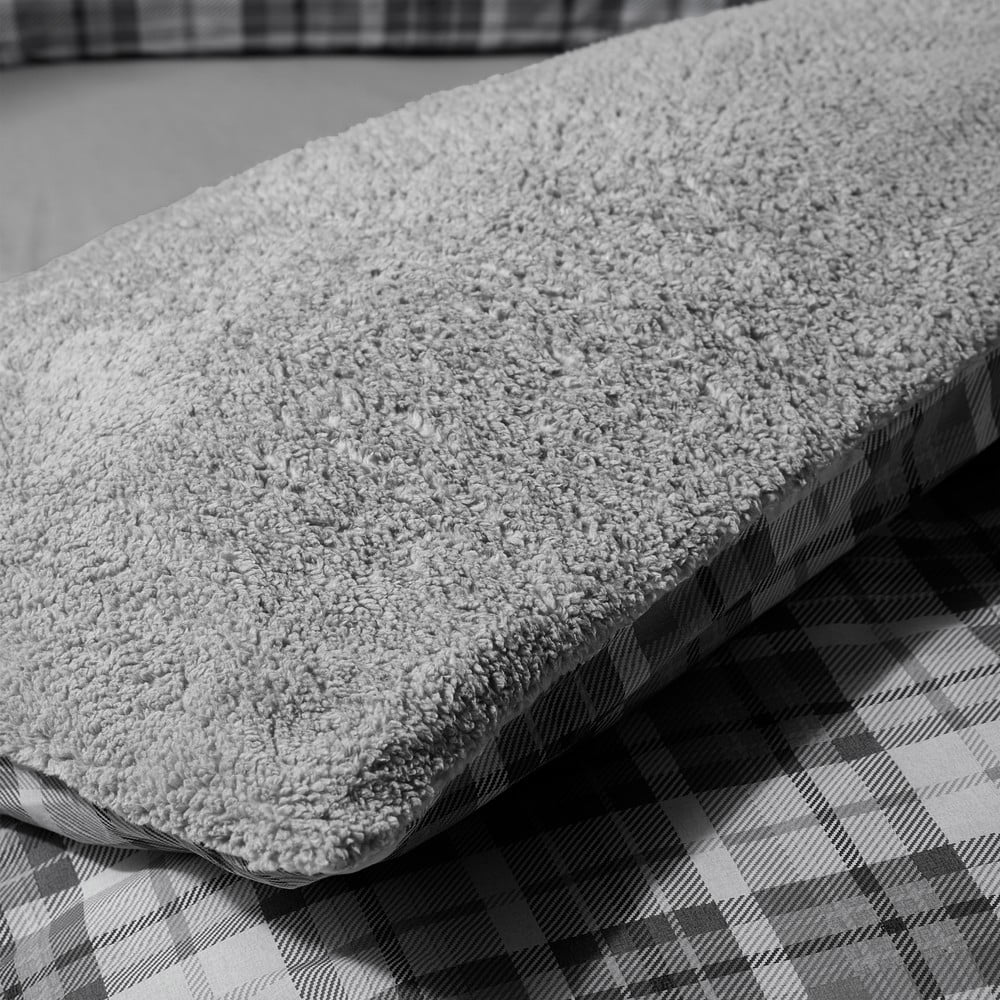 Szara pościel jednoosobowa z materiału sherpa 135x200 cm Cosy Sherpa Check – Catherine Lansfield (zdjęcie 4)