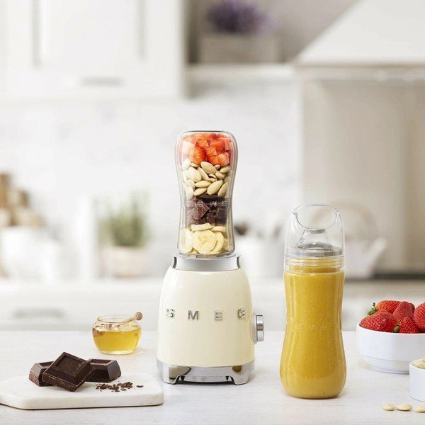 Kremowy blender kielichowy 50's Retro Style – SMEG-image-3