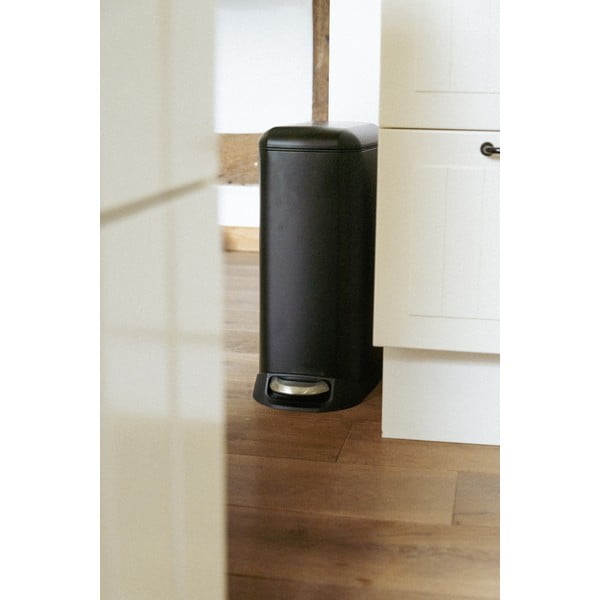 Stalowy kosz na śmieci z pedałem w kolorze matowej czerni 20 l Design – Wenko-image-1