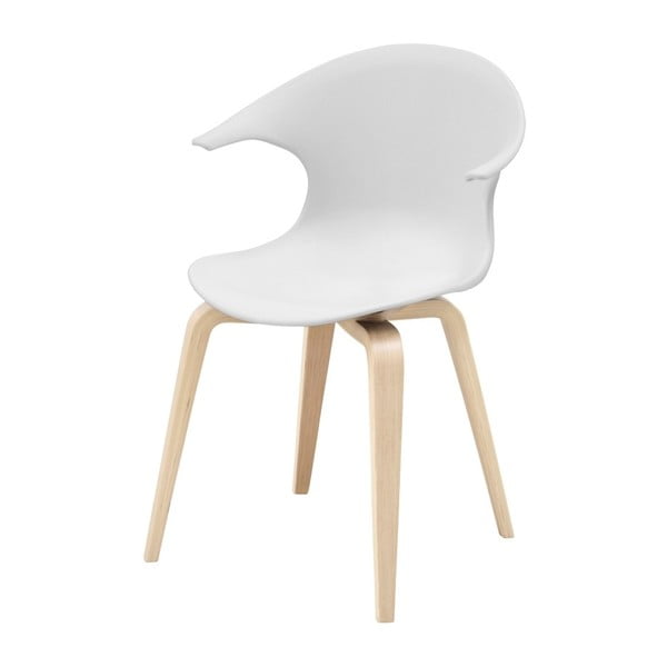 Białe krzesło z nogami z jasnego drewna Aemely