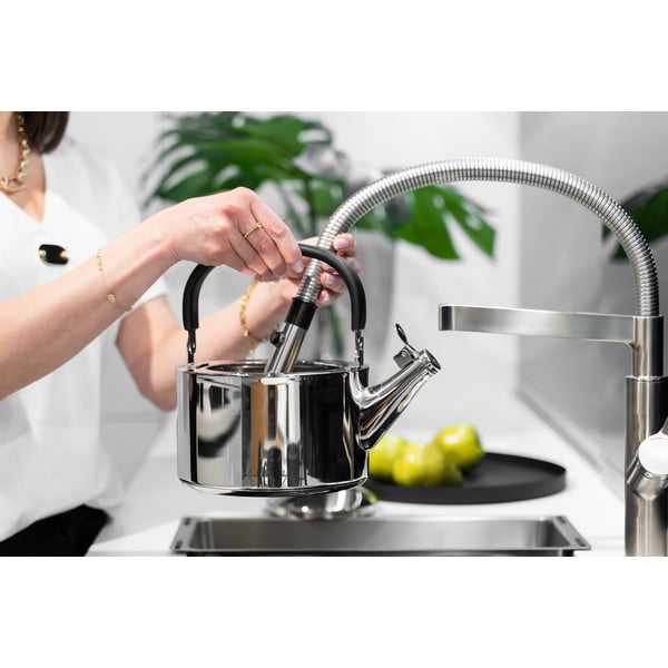 Błyszczący nierdzewny czajnik z gwizdkiem Vialli Design Diamante, 1,5 l-image-3