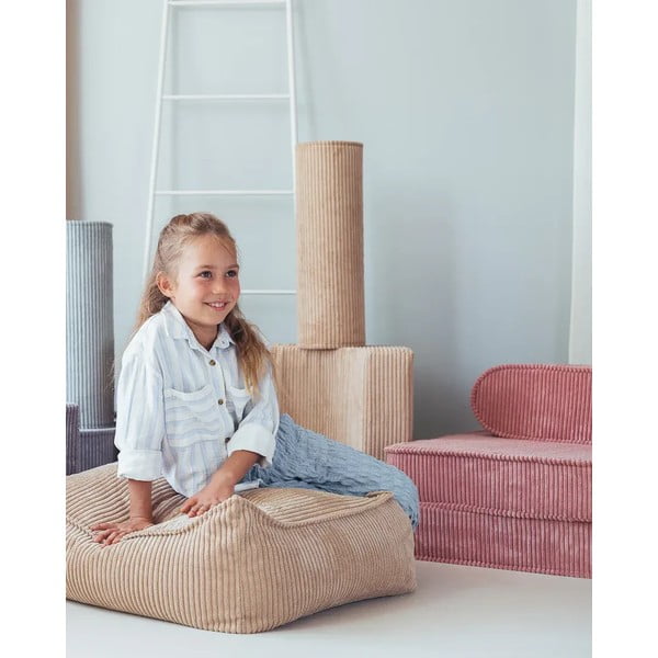 Jasnobrązowa sztruksowa poduszka na sofę dziecięcą Roll – Wigiwama-image-4