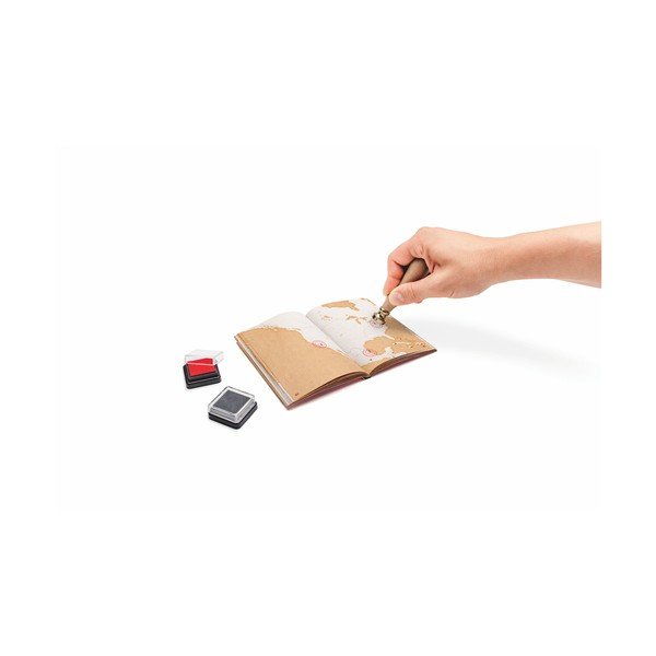 Zeszyt na pieczątki z podróży Luckies of London Stamp Passport