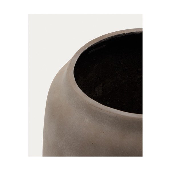Betonowa osłonka na doniczkę ø 53 cm Lira – Kave Home-image-2