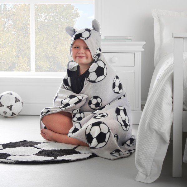 Jasnoszary polarowy koc dziecięcy z kapturem 90x125 cm Football – Catherine Lansfield-image-3