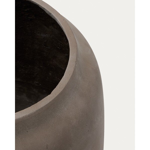 Betonowa osłonka na doniczkę ø 53 cm Lira – Kave Home-image-4