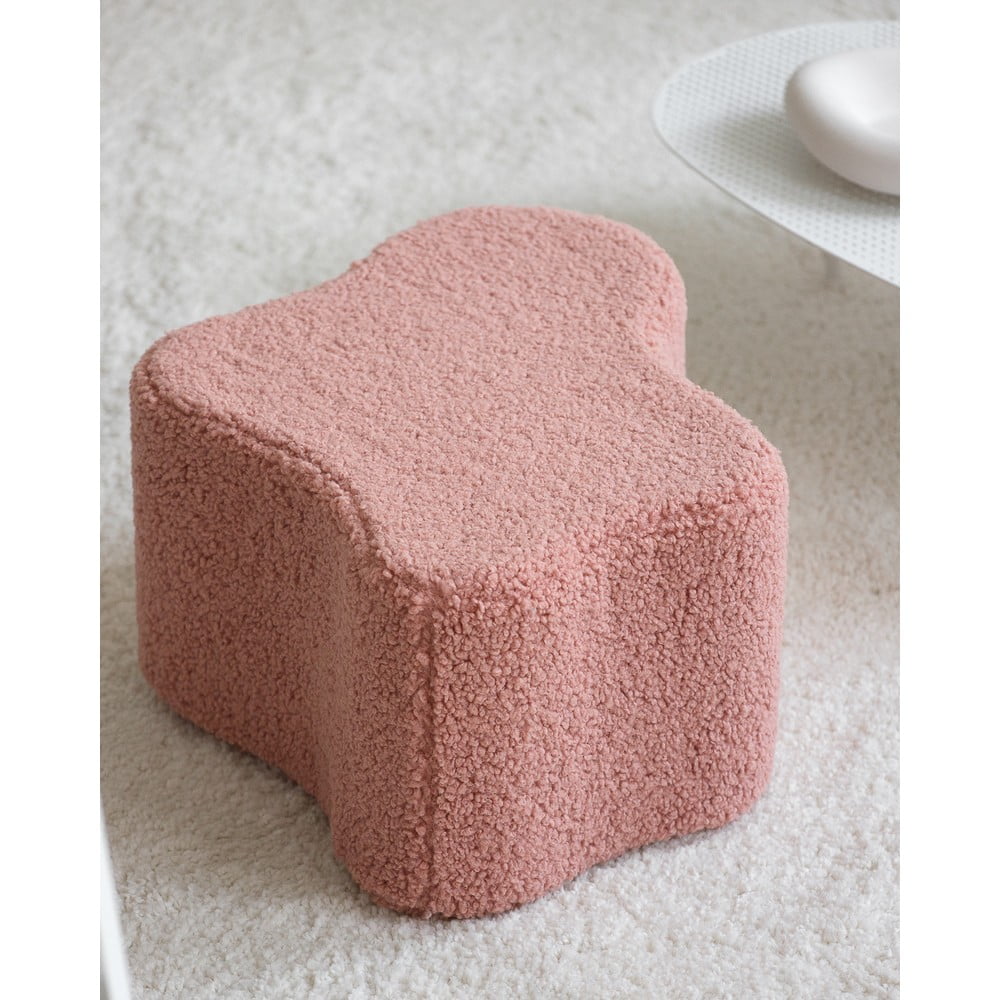Różowy puf dziecięcy z materiału bouclé Cloud – Wigiwama (zdjęcie 10)