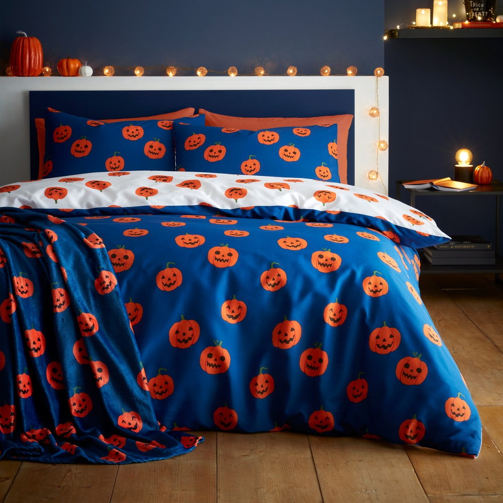 Niebiesko-pomarańczowy koc z motywem Halloween z mikropluszu 130x170 cm Halloween Pumpkins – Catherine Lansfield (zdjęcie 3)