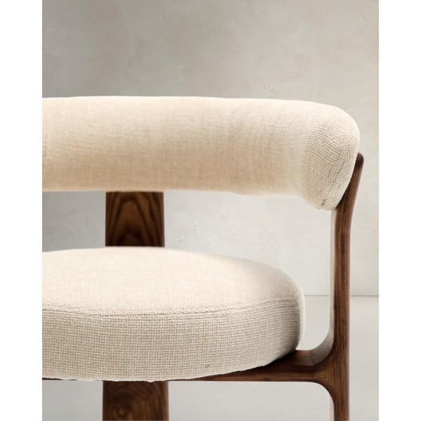 Brązowy/beżowy fotel jadalniany z litego drewna jesionowego z podłokietnikami Granite – Kave Home-image-3