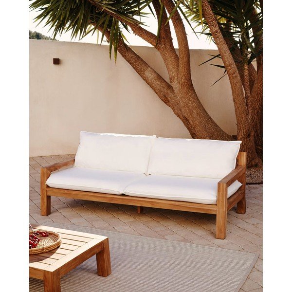 Biało-naturalna sofa ogrodowa z drewna tekowego Forcanera – Kave Home-image-1