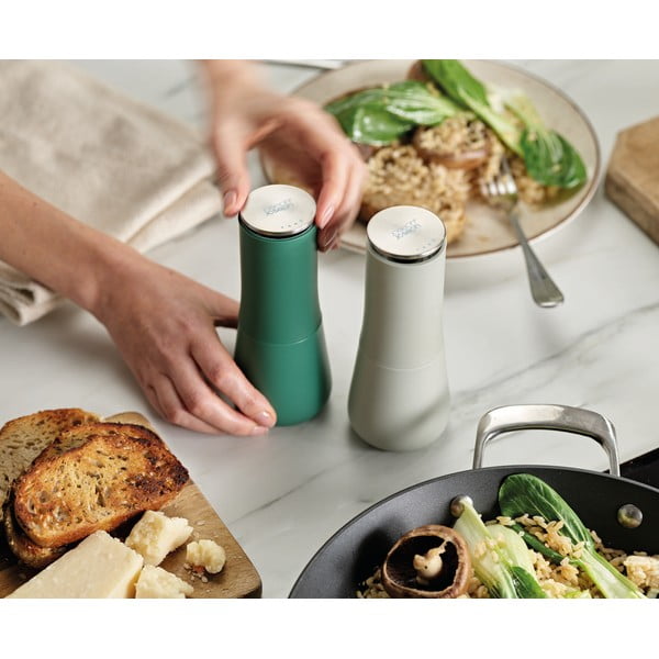 Solniczka i pieprzniczka Milltop – Joseph Joseph-image-3