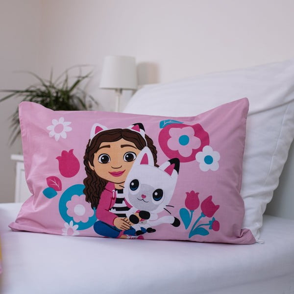 Różowa bawełniana pościel dziecięca do łóżeczka 100x135 cm Gabby's Dollhouse – Jerry Fabrics-image-3