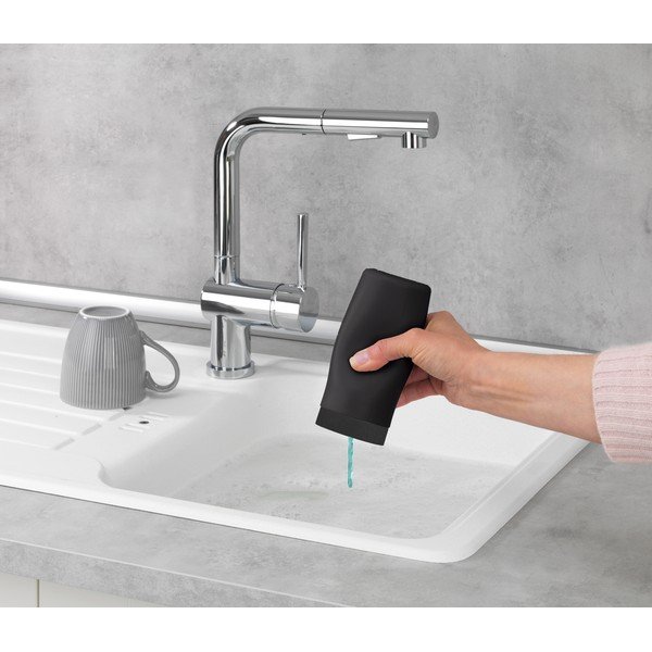 Czarny silikonowy dozownik do mydła Wenko Easy Squeez-e-image-1