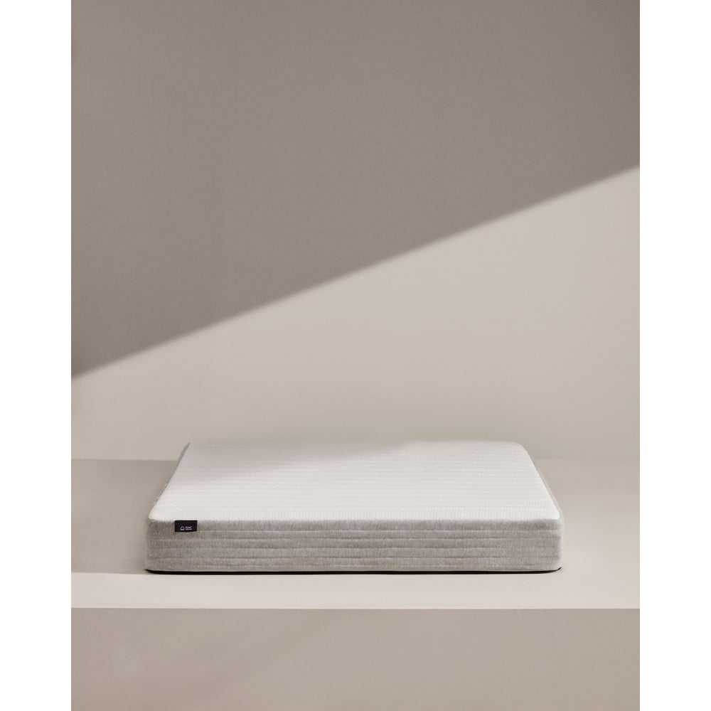 Średnio twardy piankowy materac termoregulacyjny 150x190 cm Yoko – Kave Home (zdjęcie 9)