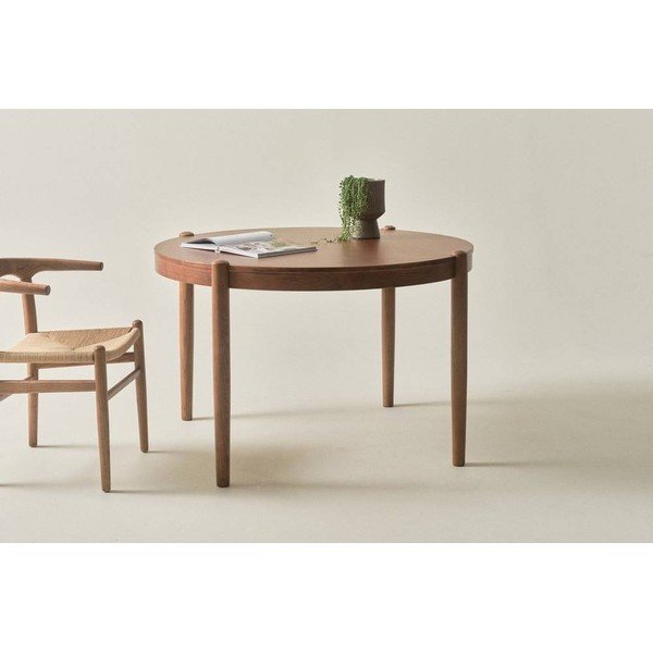 Okrągły stół z litego drewna wiązu ø 120 cm Nattavaara – Jotex-image-1
