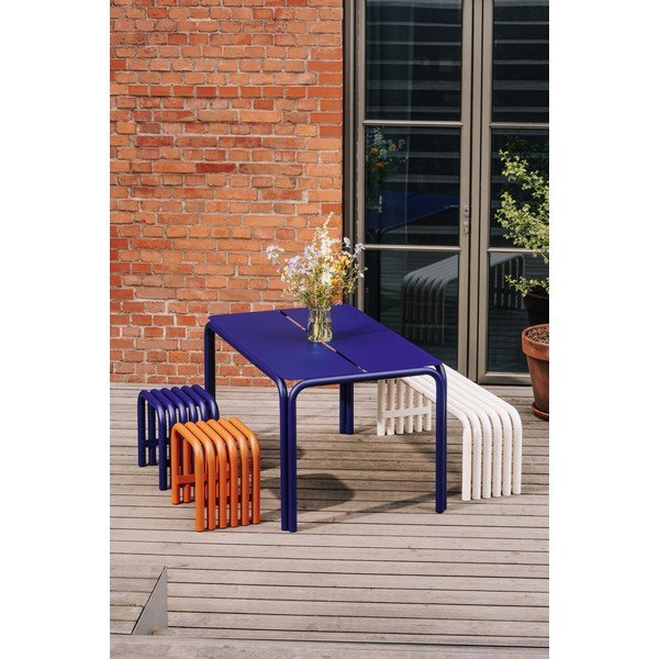 Metalowy stół ogrodowy 84x135 cm Nokk – noo.ma-image-1