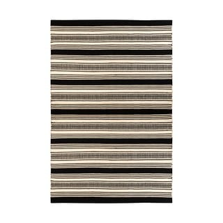 Czarno-biały dwustronny zewnętrzny dywan z tworzywa z recyklingu Green Decore Zambezi, 160x230 cm