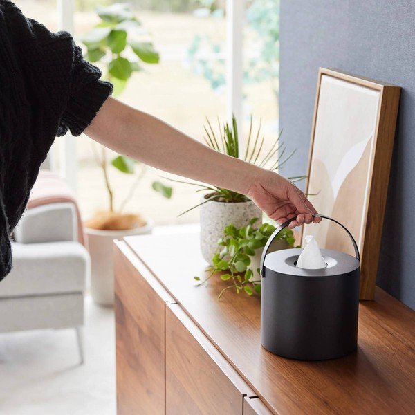 Metalowy pojemnik na chusteczki Tower – YAMAZAKI-image-2