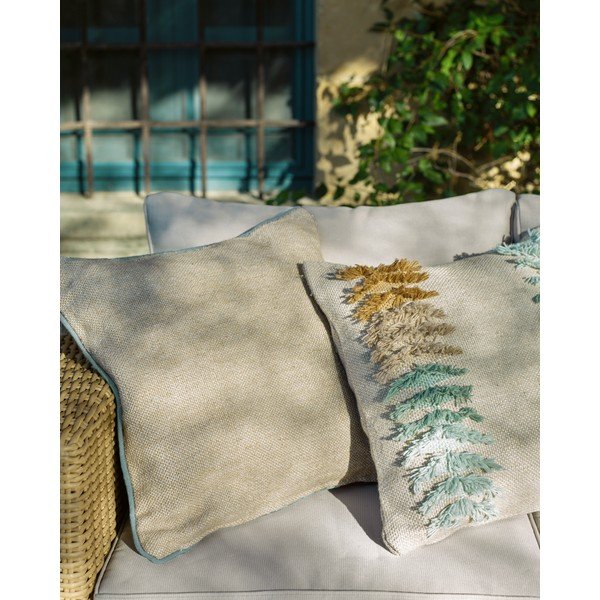 Brązowa poszewka na poduszkę z tworzywa sztucznego z recyklingu Kave Home Dalila, 45x45 cm-image-2